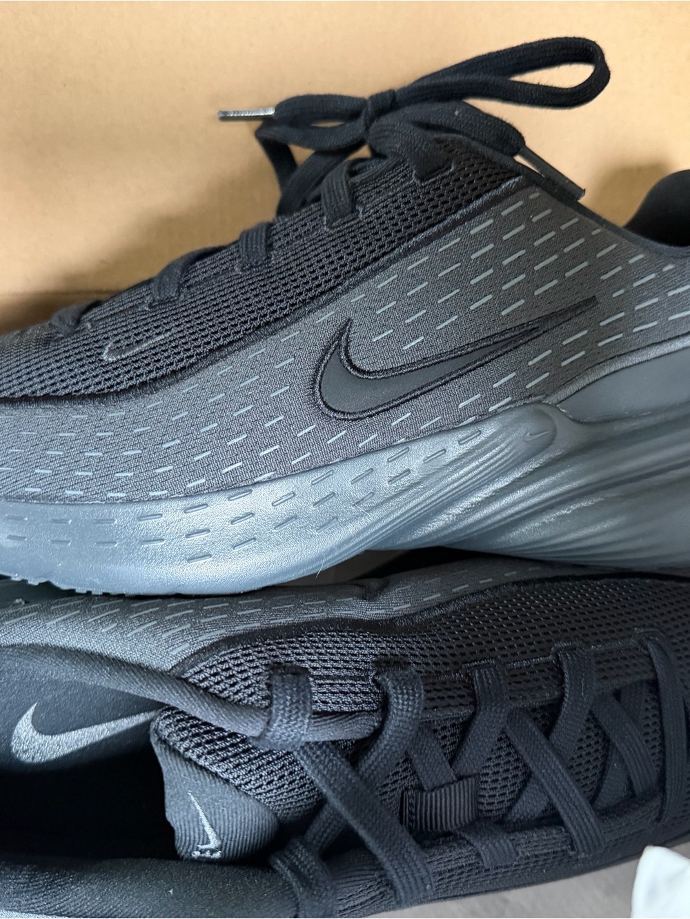 Nike Men’s Black and Dark Gray Athletic Sneakers